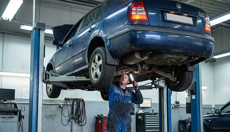 Типові проблеми Skoda Octavia: на що скаржаться власники і як це лікується