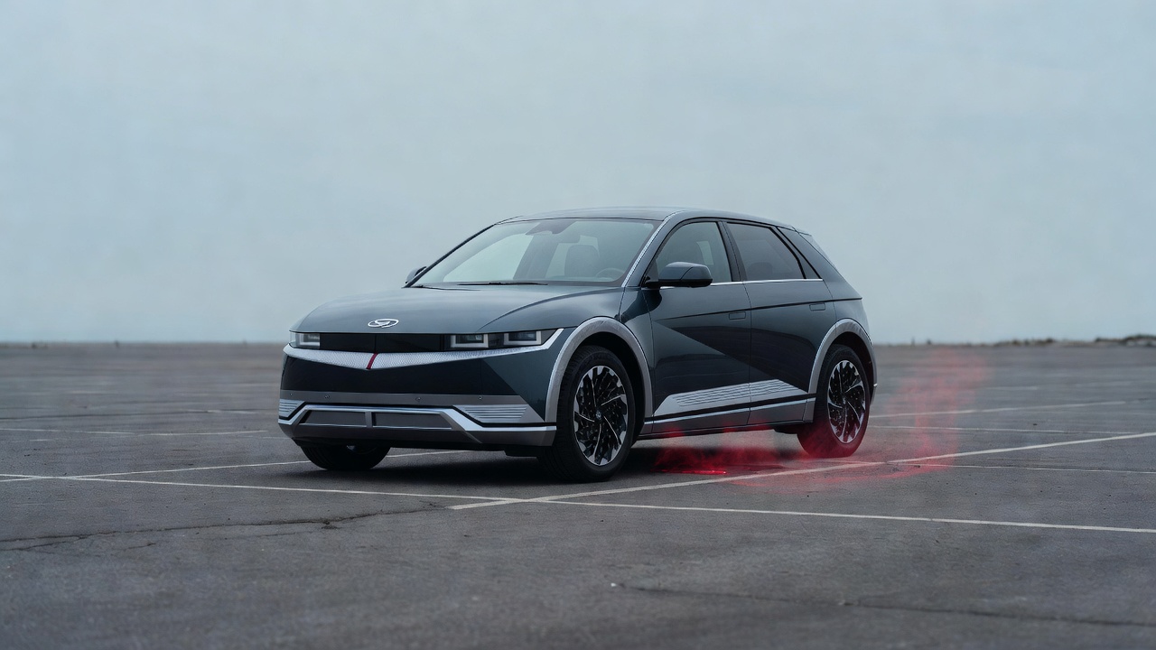 Kia та Hyundai відкликають електрокари через ризик пожежі батареї